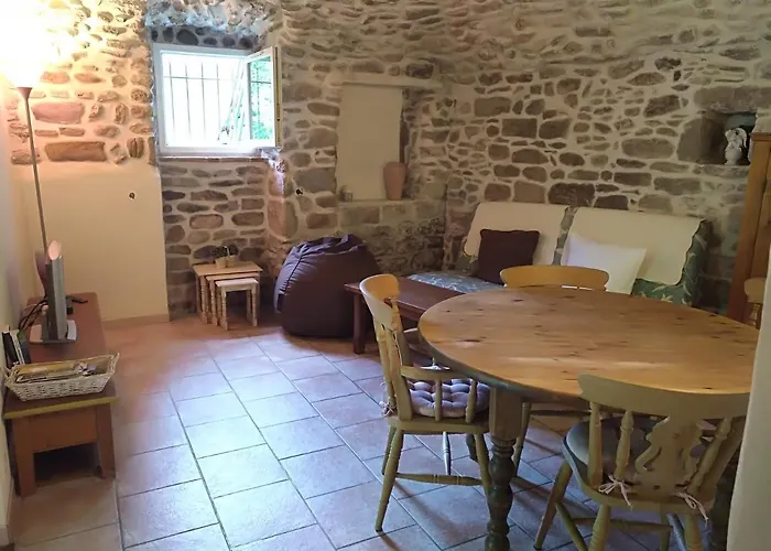 Les Terrasses, En Cevennes Feriehus *